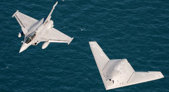 French Rafale fighter jets alongside the nEUROn unmanned combat aerial vehicle. (Source: Dassault Aviation)