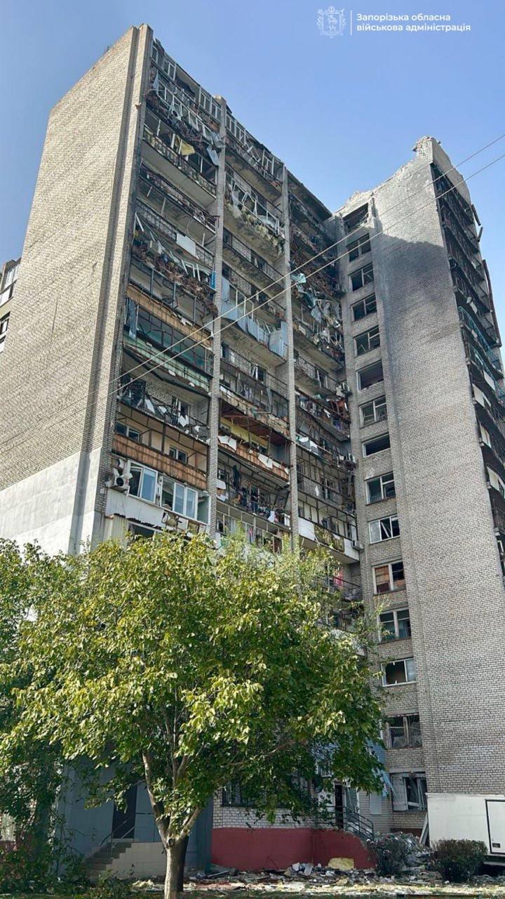 The aftermath of Russia’s attack on Ukraine’s Zaporozhzhia city with guided aerial bombs, October 1, 2024. (Source: The Zaporizhzhia Region Military Administration)