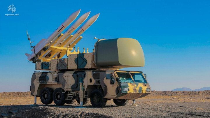 Iranian Raad air defense system with radar and surface-to-air missiles deployed in a desert environment. (Photo: Open source)