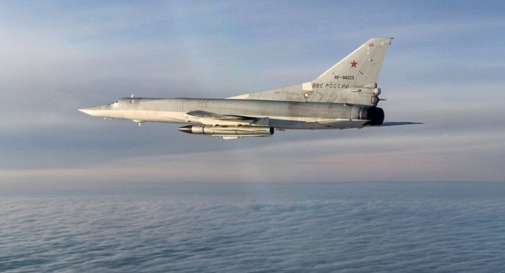 Russian Tu-22M3 long-range bomber armed with Kh-22 anti-ship missiles, a high-speed weapon originally designed to strike large naval targets such as aircraft carriers. (Source: Russian media)