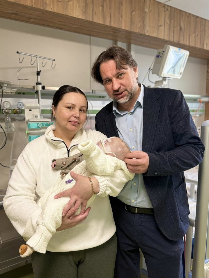 Nine-month-old Eva at the Okhmatdyt hospital before returning home to Moldova. (Source: Okhmadyt/Facebook)