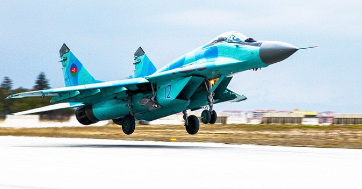Avión de combate MiG-29 de Azerbaiyán despegando. Foto ilustrativa. (Foto: Fuente abierta)
