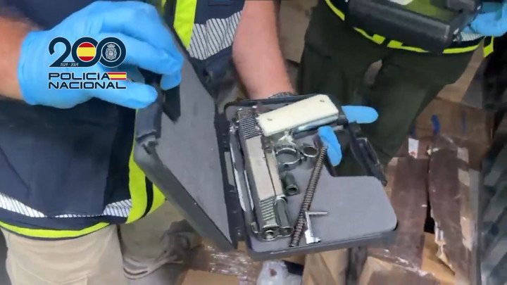 A modified handgun seized by Spanish police on September 10, 2026. (Source: Spanish National Police) A modified handgun seized by Spanish police on September 10, 2026. (Source: Spanish National Police)