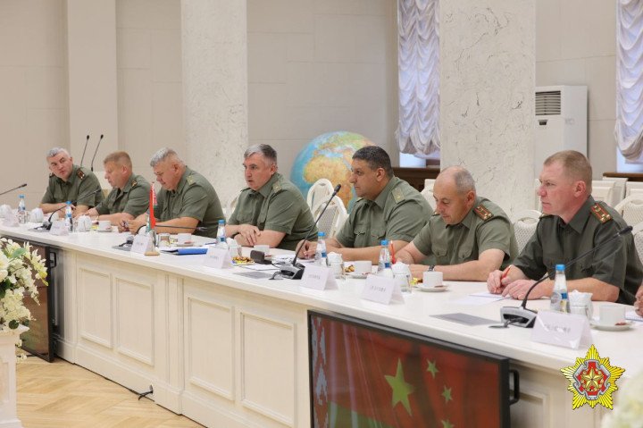 China's Joint Logistics Support Force of the People's Liberation Army delegation in Belarus. (Source: The Ministry of Defense of Belarus) China's Joint Logistics Support Force of the People's Liberation Army delegation in Belarus. (Source: The Ministry of Defense of Belarus)