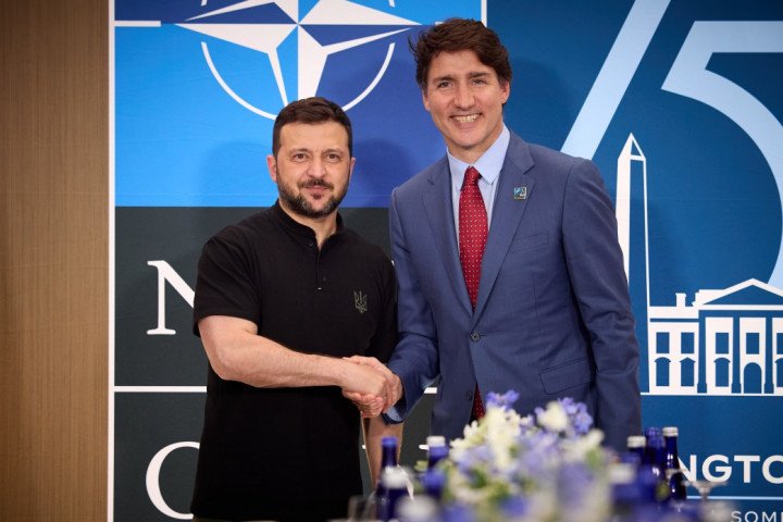 President of Ukraine Volodymyr Zelenskyy and Prime Minister of Canada Justin Trudeau at the NATO Summit in Washington, 10 July 2024. (Source: Ukraine’s Presidential Office) President of Ukraine Volodymyr Zelenskyy and Prime Minister of Canada Justin Trudeau at the NATO Summit in Washington, 10 July 2024. (Source: Ukraine’s Presidential Office)