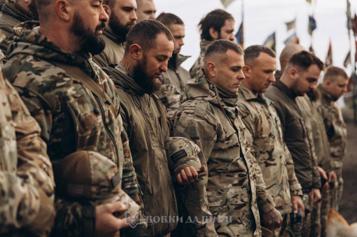 Members of the “Da Vinci Wolves” 1st Separate Mechanized Battalion during an opening ceremony. (Source: Battalion’s press service) Members of the “Da Vinci Wolves” 1st Separate Mechanized Battalion during an opening ceremony. (Source: Battalion’s press service)