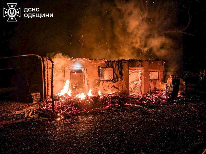 Fire engulfs a damaged building following a Russian strike in Odesa region, April 25, 2026. (Source: State Emergency Service of Ukraine in Odesa region)