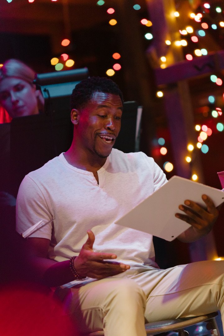 Jason Bowen giving voice to Denys Khrystov diary during the February 24, 2025 “Diary of War” theater reading. Photo: Tania Nikolaienko Jason Bowen giving voice to Denys Khrystov diary during the February 24, 2025 “Diary of War” theater reading. Photo: Tania Nikolaienko