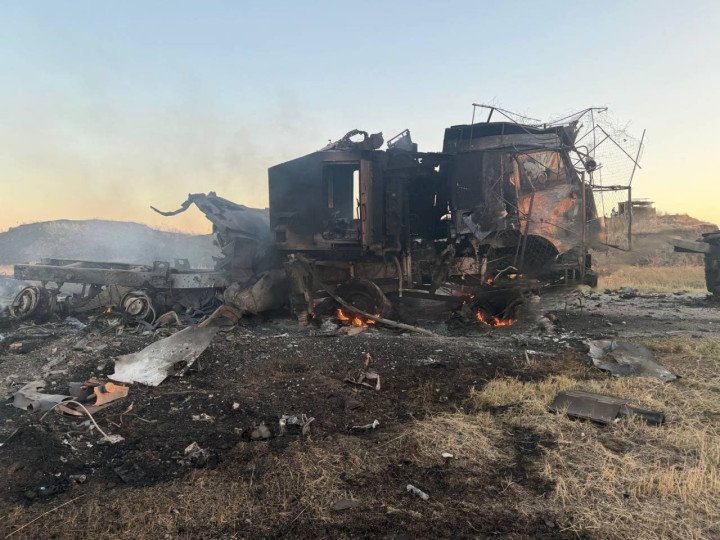 A destroyed Russian Pantsir-S1 air defense system near Yeysk, Krasnodar region, August 30, 2026. (Source: Dossier Shpiona) A destroyed Russian Pantsir-S1 air defense system near Yeysk, Krasnodar region, August 30, 2026. (Source: Dossier Shpiona)