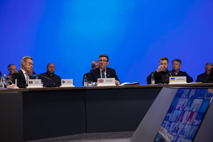 Finnish President Alexander Stubb, UK Prime Minidter Andy Burnham and Ukrainian President Volodymye Zelenskyy during the Coalition of the Willing meeting in Kyiv. Photo: Vic Bakin/UNITED24 Media Finnish President Alexander Stubb, UK Prime Minidter Andy Burnham and Ukrainian President Volodymye Zelenskyy during the Coalition of the Willing meeting in Kyiv. Photo: Vic Bakin/UNITED24 Media