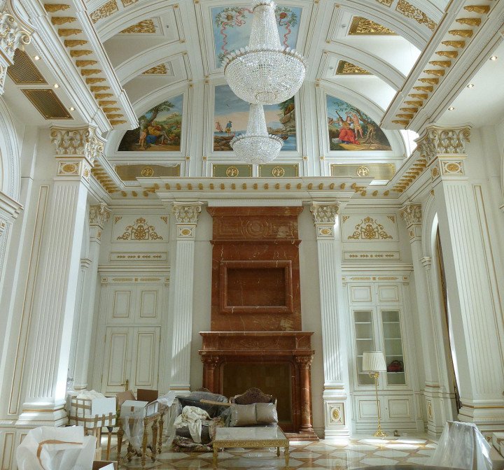 Interio of the “Putin’s Palace,” the alleged Putin’s private residency, Gelendjik distric, Russia (Source: FBK) Interio of the “Putin’s Palace,” the alleged Putin’s private residency, Gelendjik distric, Russia (Source: FBK)