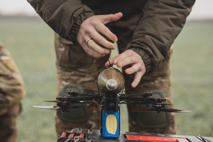 A Ukrainian FPV drone pilot of the 24th Mechanized Brigade prepares an assembled FPV drone with explosives before takeoff. (Photo/ Khrystyna Lutsyk, Getty Images) A Ukrainian FPV drone pilot of the 24th Mechanized Brigade prepares an assembled FPV drone with explosives before takeoff. (Photo/ Khrystyna Lutsyk, Getty Images)