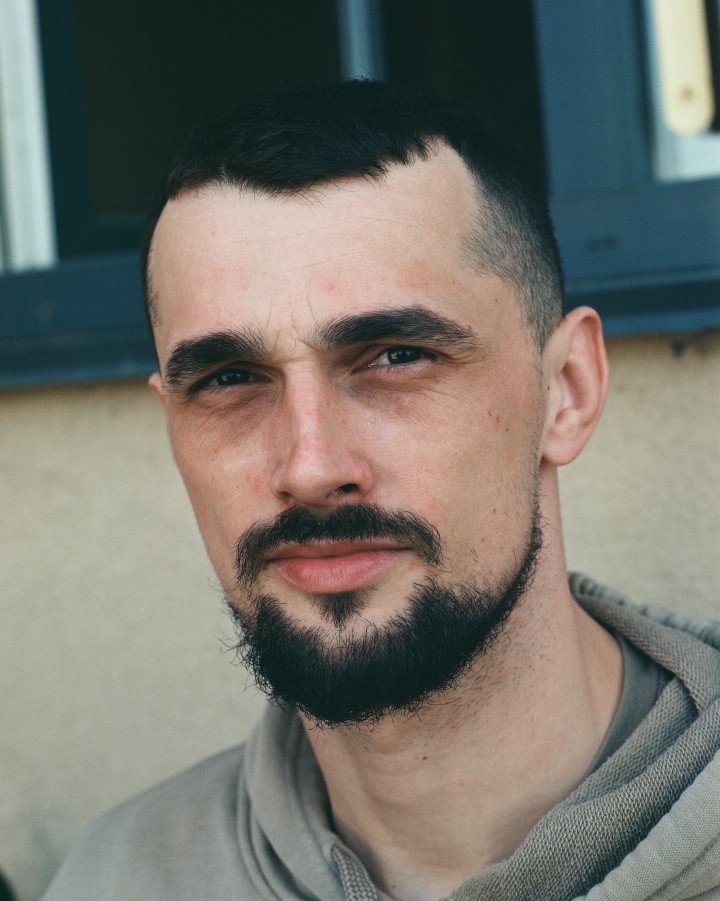 Rostyslav Prystupa was captured in May 2022 defending the Azovstal steel plant, held in Russian captivity for about six weeks, never evacuated by helicopter as needed, and was eventually exchanged and taken to a hospital in Zaporizhzhia where surgery was required to remove a fragment lodged in his spinal cord. (Photo: Lucile Brizard) Rostyslav Prystupa was captured in May 2022 defending the Azovstal steel plant, held in Russian captivity for about six weeks, never evacuated by helicopter as needed, and was eventually exchanged and taken to a hospital in Zaporizhzhia where surgery was required to remove a fragment lodged in his spinal cord. (Photo: Lucile Brizard)