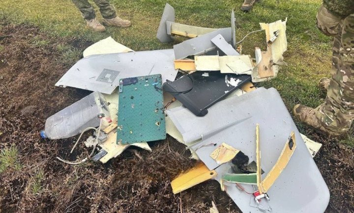Wreckage of Ukrainian RUBAKA Drone With Visible Starlink Antenna. (Source: Russian media) Wreckage of Ukrainian RUBAKA Drone With Visible Starlink Antenna. (Source: Russian media)