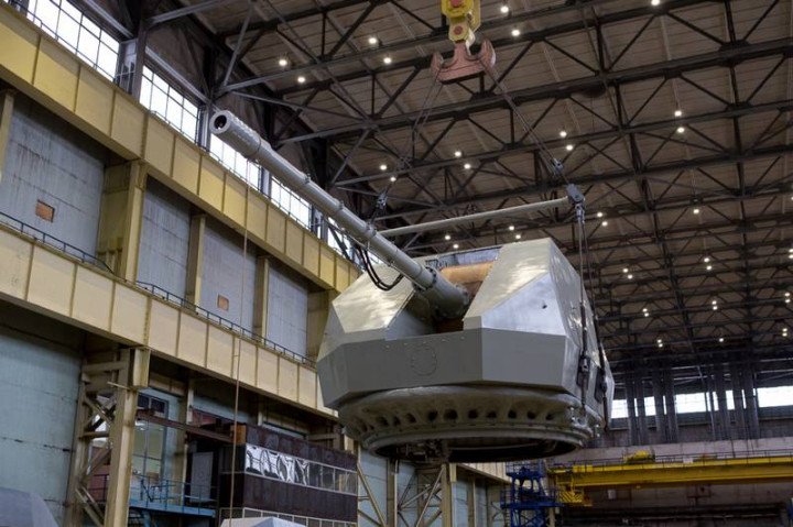 Producción del cañón naval AK-192M. Foto ilustrativa. (Fuente: Fuente abierta)