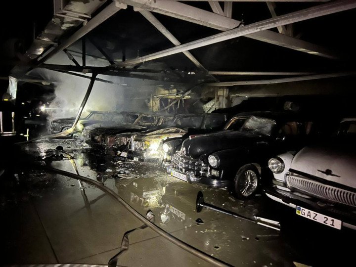 A collection of rare vintage vehicles damaged by the Russian drone strike, damage to Gaz-12 ZIM, and burned down Gaz-14 ‘Chaika’ visible, January 28, 2025. (Source: Mykola Kalashnyk/Telegram) A collection of rare vintage vehicles damaged by the Russian drone strike, damage to Gaz-12 ZIM, and burned down Gaz-14 ‘Chaika’ visible, January 28, 2025. (Source: Mykola Kalashnyk/Telegram)