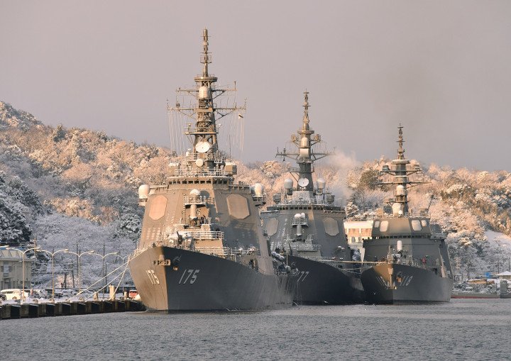 Japanese destroyers Myōkō (DDG-175), Atago (DDG-177), and Fuyuzuki (DD-118) docked at Maizuru Naval Base—one of the key sites identified in Russian missile strike simulations. (Source: Wikimedia) Japanese destroyers Myōkō (DDG-175), Atago (DDG-177), and Fuyuzuki (DD-118) docked at Maizuru Naval Base—one of the key sites identified in Russian missile strike simulations. (Source: Wikimedia)