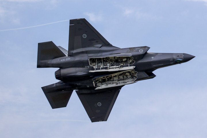 A Lockheed Martin F-35A Lightning II performs during the Royal Australian Air Force (RAAF) Richmond Airshow on September 27, 2025, in Sydney, Australia. Illustrative photo. (Source: Getty Images) A Lockheed Martin F-35A Lightning II performs during the Royal Australian Air Force (RAAF) Richmond Airshow on September 27, 2025, in Sydney, Australia. Illustrative photo. (Source: Getty Images)