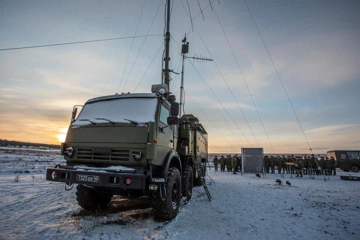 Russian “Palantin” electronic warfare system, December 2021. (Source: Russian Defense Ministry)