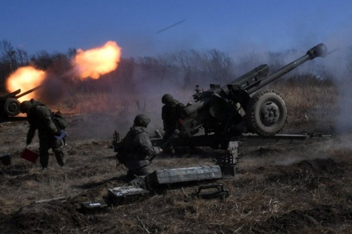 Russian D-30A 122 mm howitzers used by Russian airborne forces. (Source: Russian media)