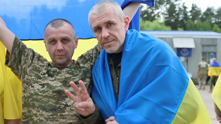 The Ukrainian defenders after their release from Russian captivity in the latest prisoner exchange. (Source: Coordination Headquarters for Prisoner Affairs) The Ukrainian defenders after their release from Russian captivity in the latest prisoner exchange. (Source: Coordination Headquarters for Prisoner Affairs)