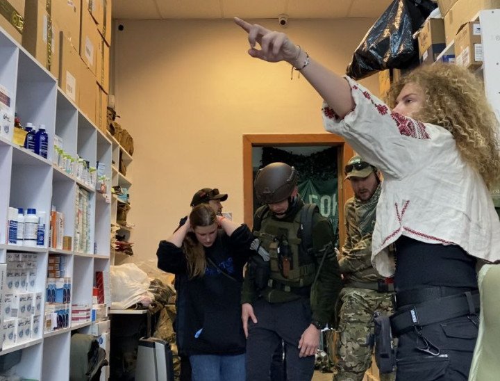 Providing medical supplies. Photo: Oresta Brit.