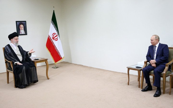 Iranian Supreme Leader Ali Khamenei (L) meets with Russian President Vladimir Putin (R) in Tehran, Iran on July 19, 2022. (Photo by Iranian Leader Press Office/Anadolu Agency via Getty Images)