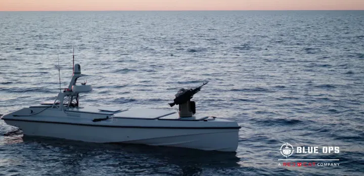 Ukrainian Variant 7 naval drone equipped with an autonomous Bullfrog turret. (Source: Defense Express)