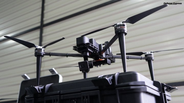 The new Shmavik drone: a combat-ready, Ukrainian-made UAV designed for military reconnaissance and tactical operations. (Source: Defense Express) The new Shmavik drone: a combat-ready, Ukrainian-made UAV designed for military reconnaissance and tactical operations. (Source: Defense Express)