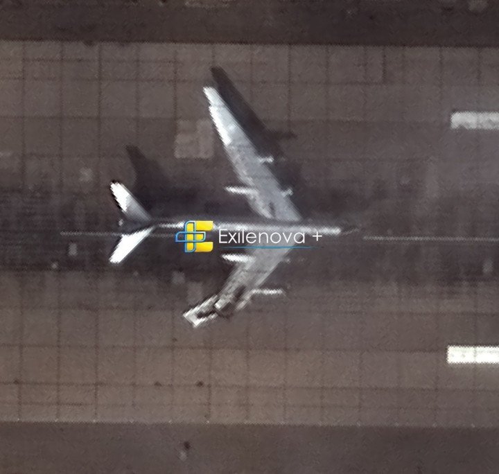 A damaged Tu-95MS strategic bomber at the Engels-2 airbase. (Source: Exilenova+)