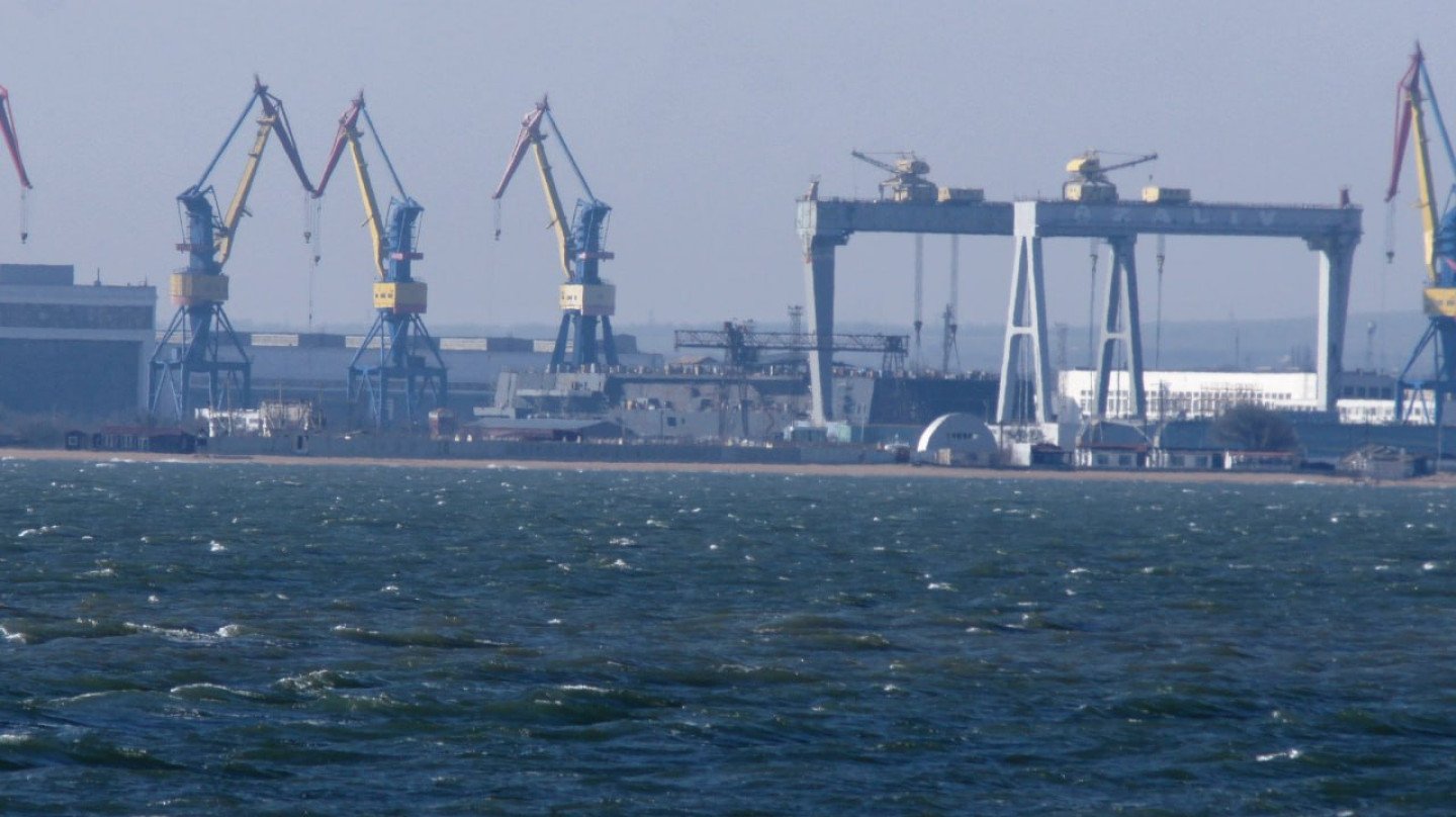 Moscow Builds $1.2B Warship in Crimea Within Reach of Ukrainian Strikes ...