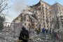 Un ataque balístico ruso en Kyiv deja cinco sanitarios heridos y varios vecinos atrapados
